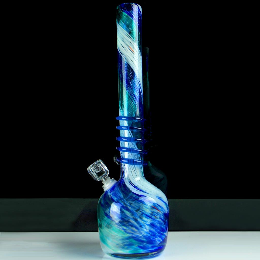 aqua blue ice 17 inch glass bong
